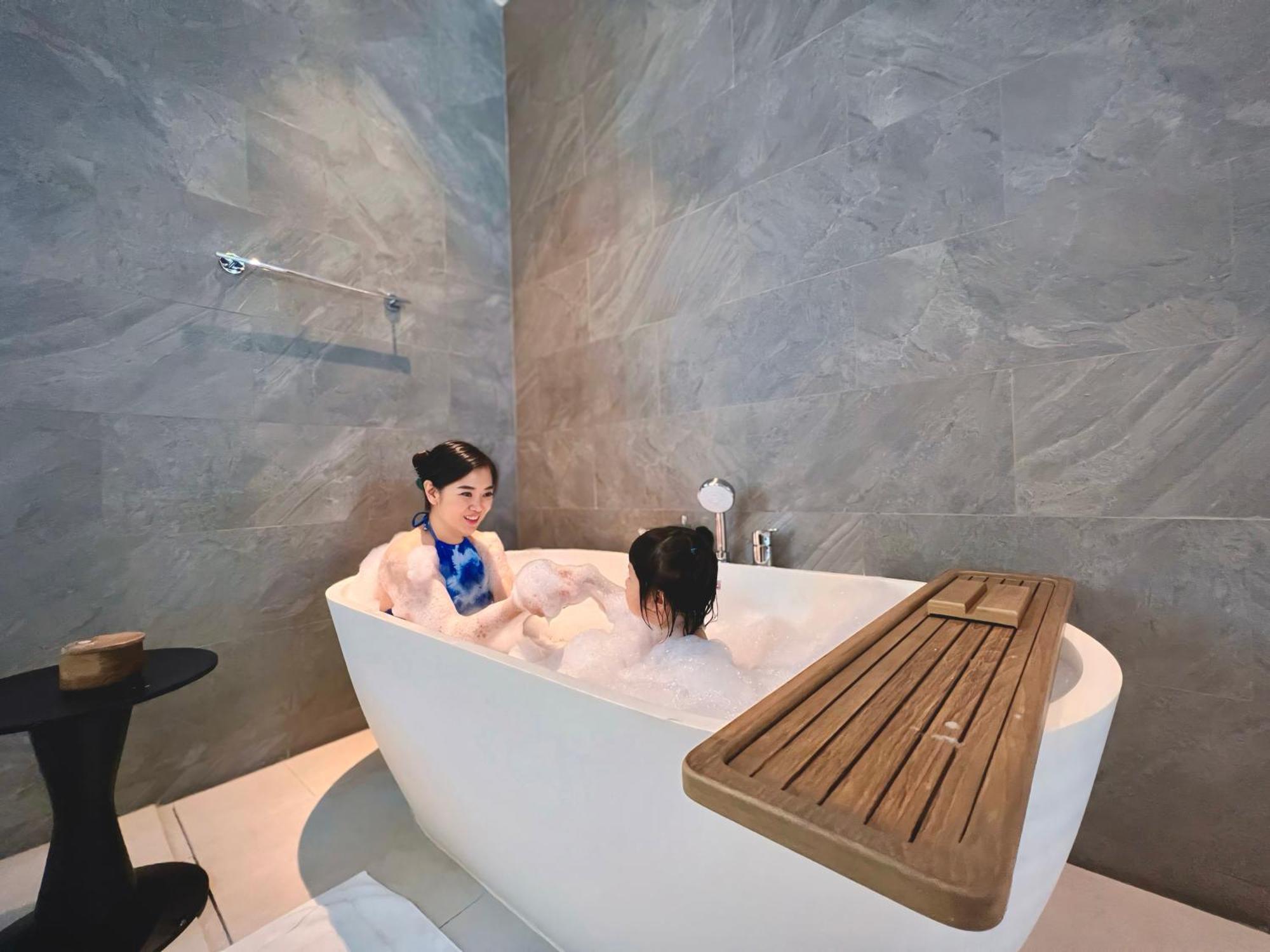 פאטאיה Villa De Time - The Luxury Private Pool Villa מראה חיצוני תמונה